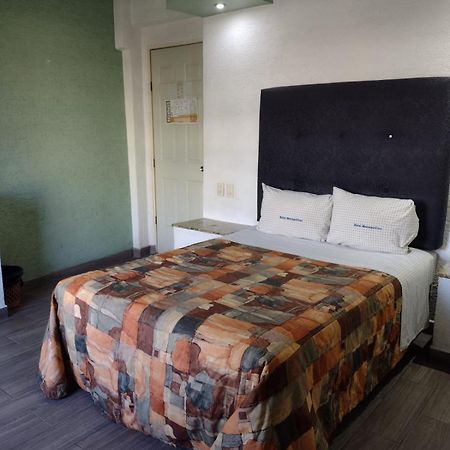 Hotel Metropolitan Guadalajara Exteriör bild