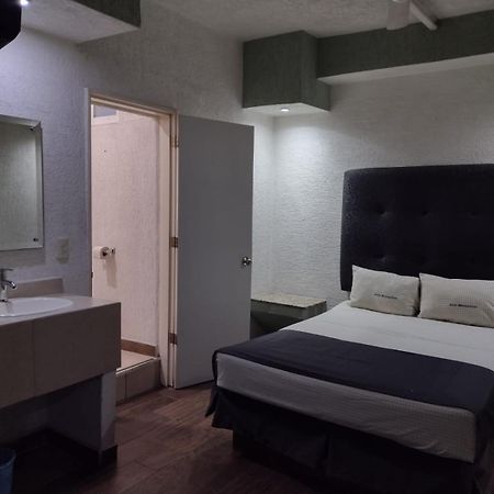 Hotel Metropolitan Guadalajara Exteriör bild
